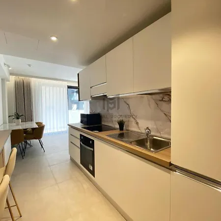 Mercury 2nd Floor Апартаменты *